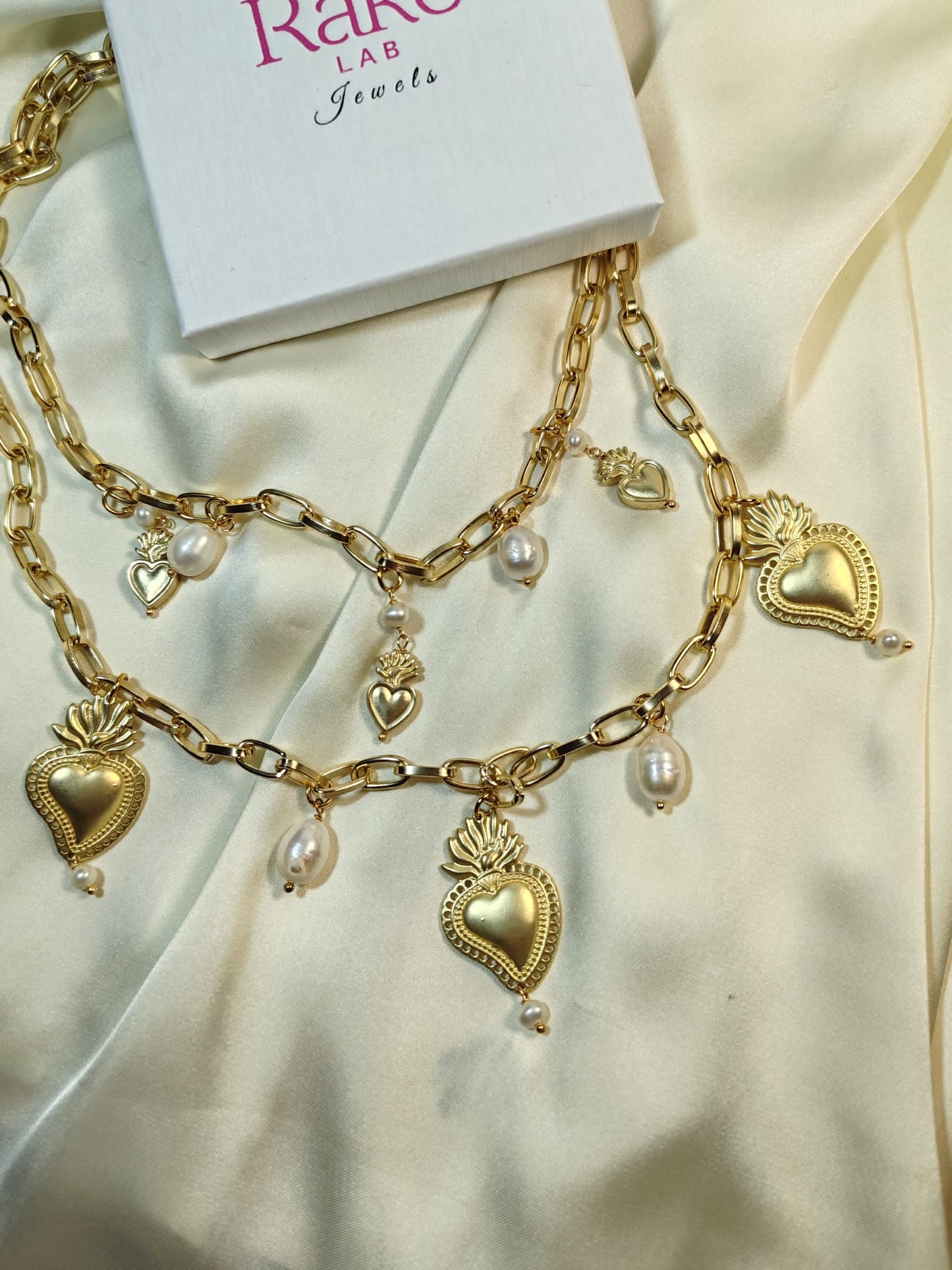 Collana Cuori Sacri