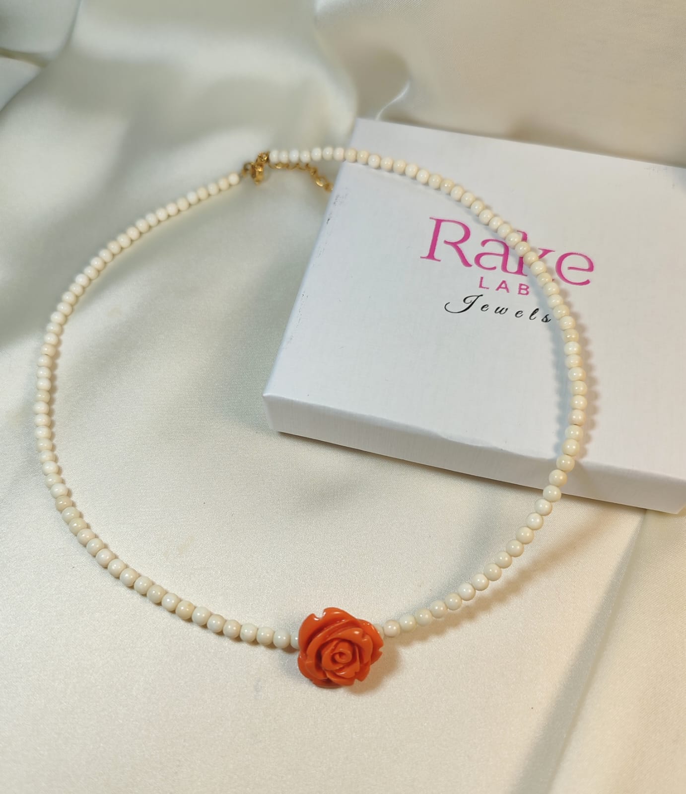 Girocollo Rose