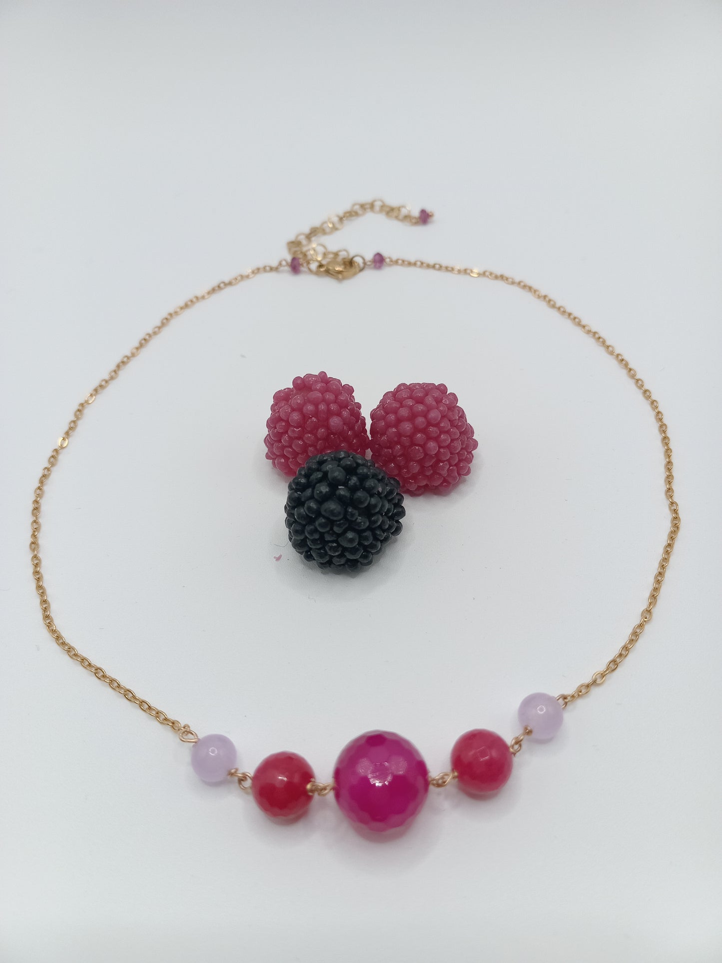 Raspberry necklace